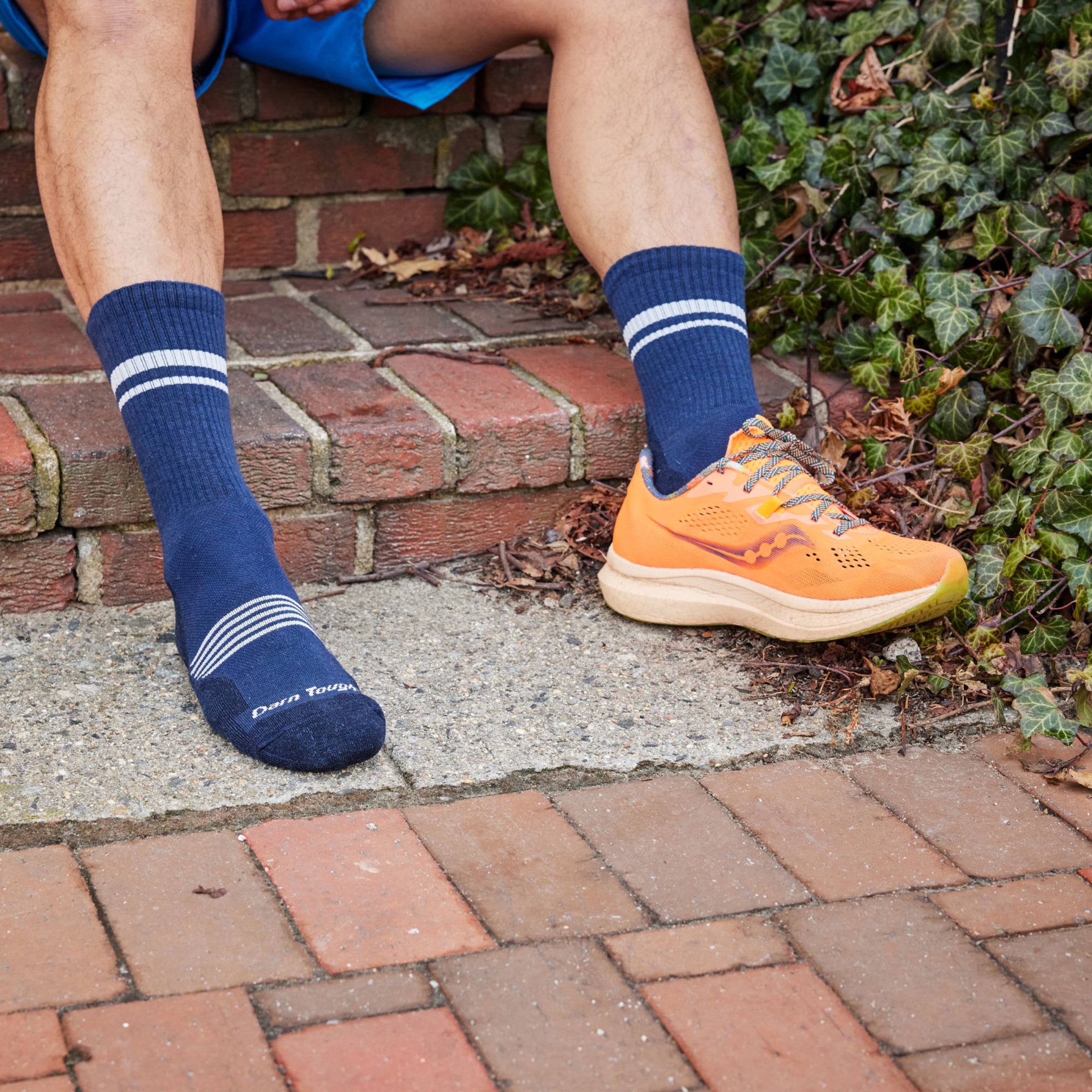 Men's Element Micro Crew Lightweight Running Socks - Image 12