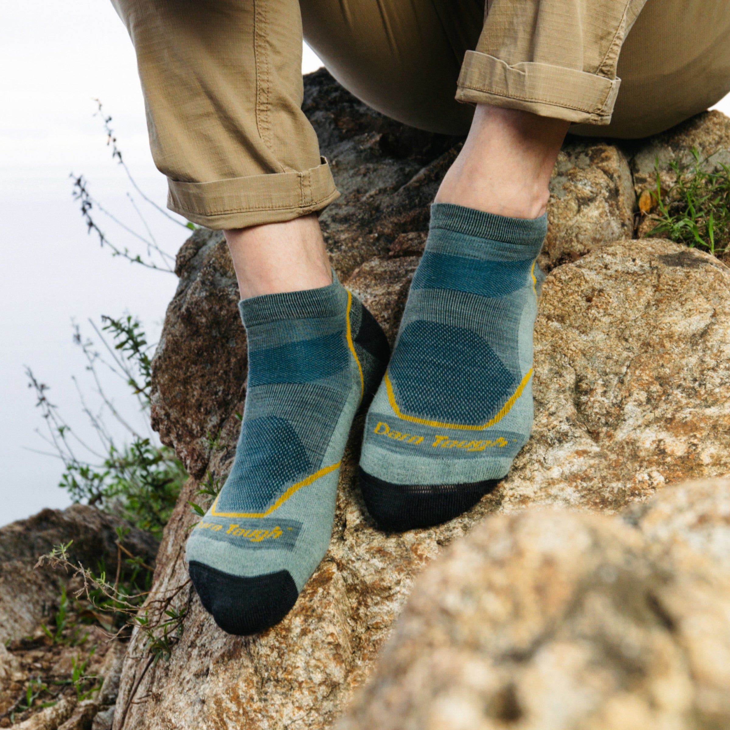 Men's Light Hiker No Show Lightweight Hiking Socks - Image 2