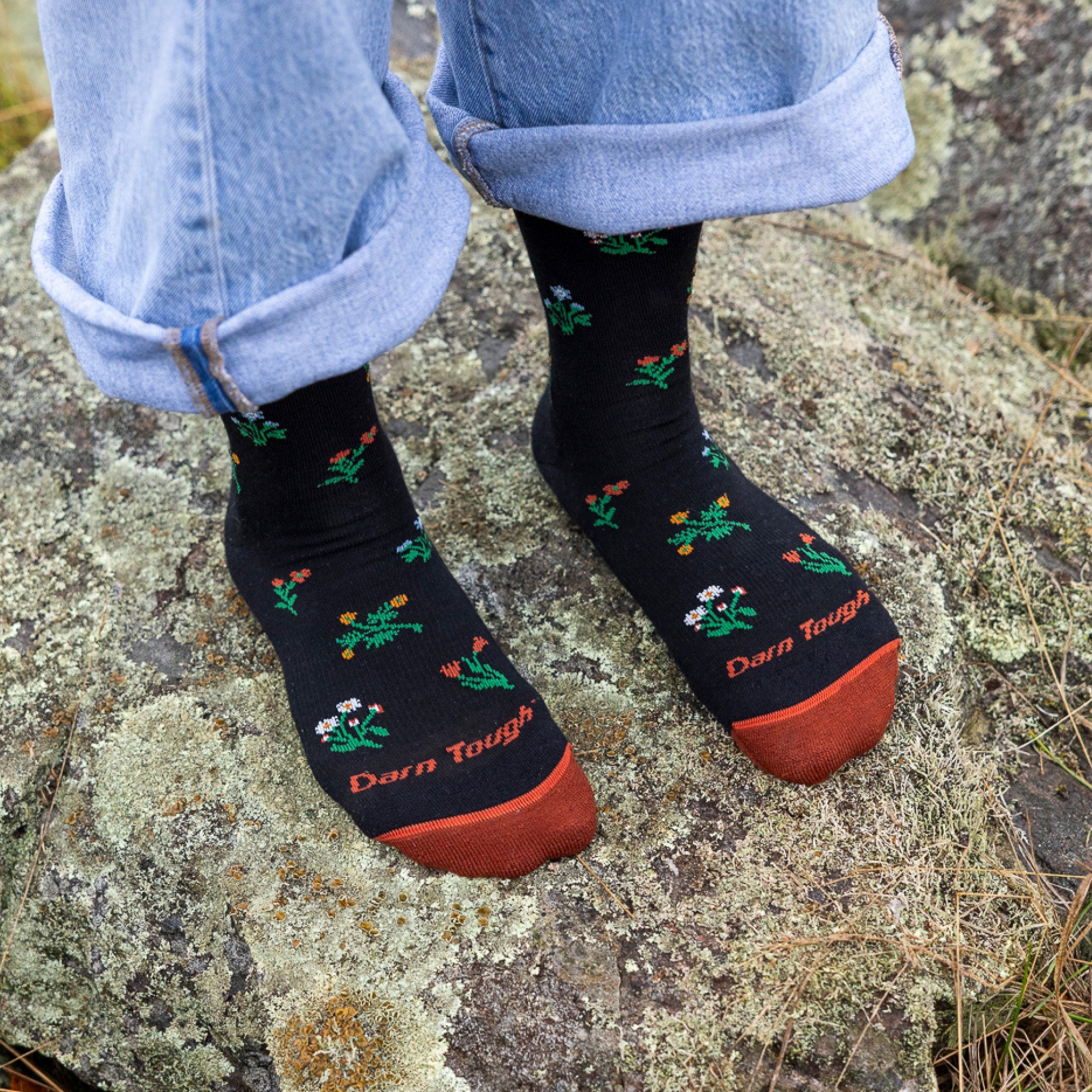 Women's Wildflower Crew Lightweight Lifestyle Socks - Image 6