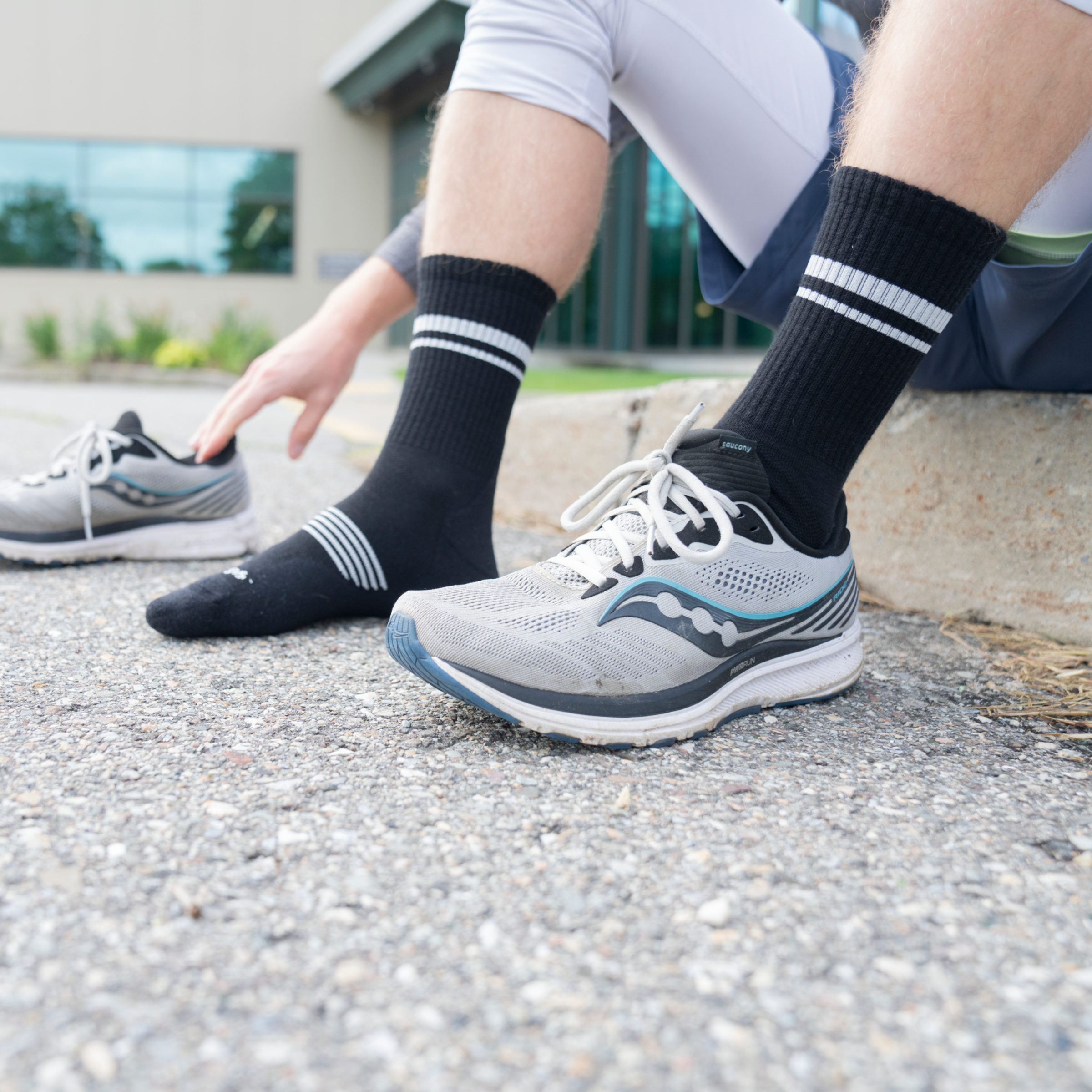 Men's Element Micro Crew Lightweight Running Socks - Image 5