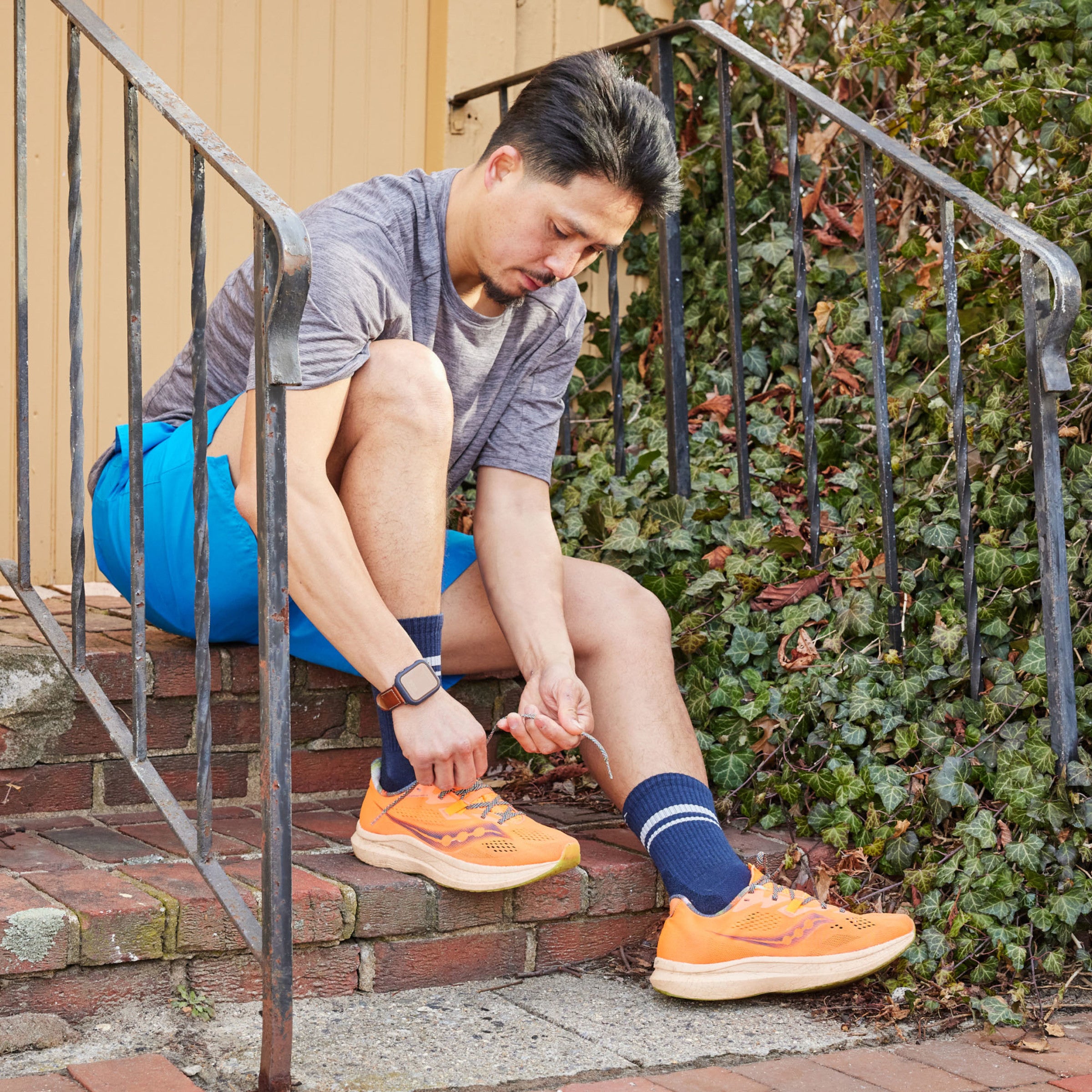Men's Element Micro Crew Lightweight Running Socks - Image 13