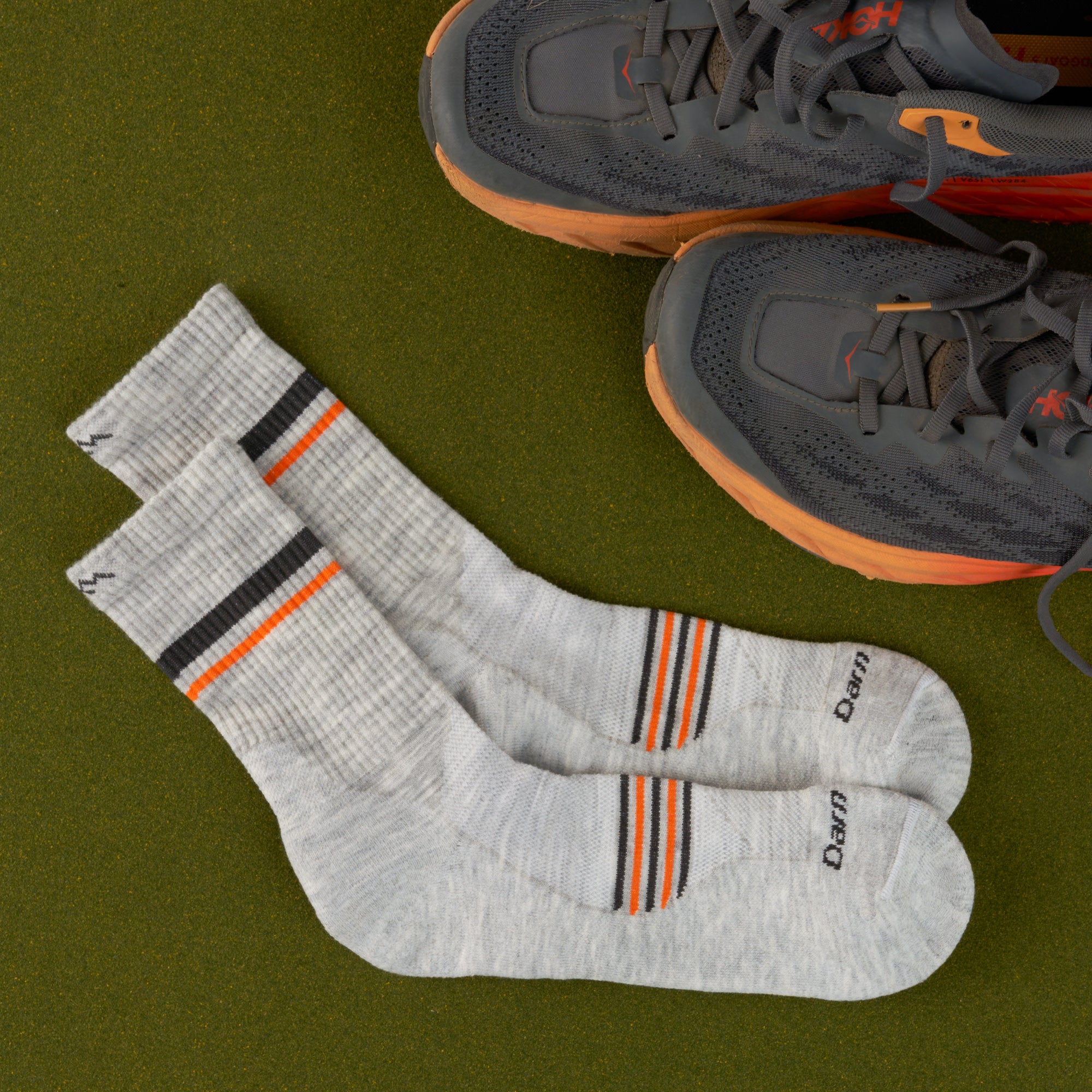 Men's Element Micro Crew Lightweight Running Socks - Image 17
